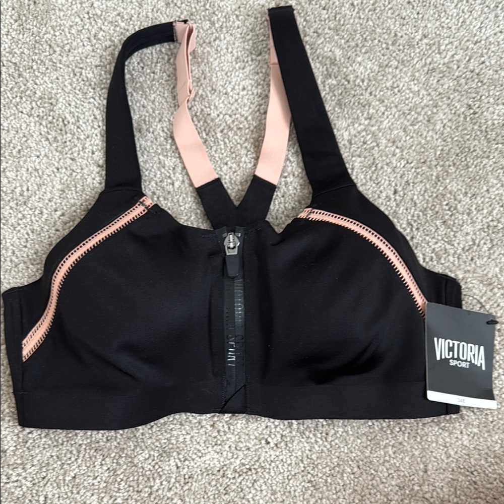 NWT Victoria sport zip front bra